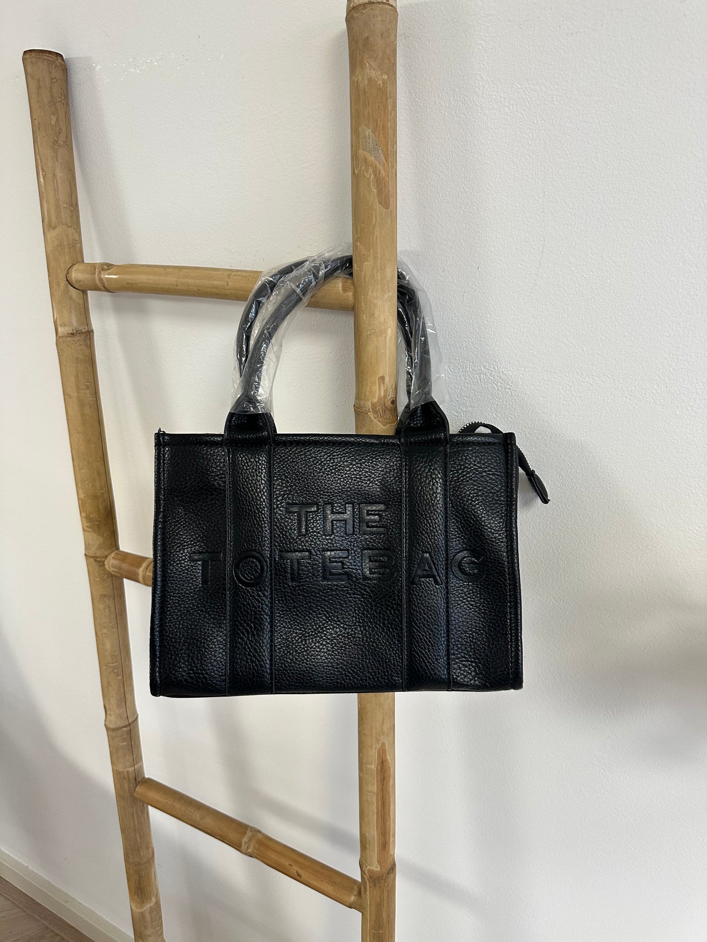 BAG TOTE MEDIUM - ZWART