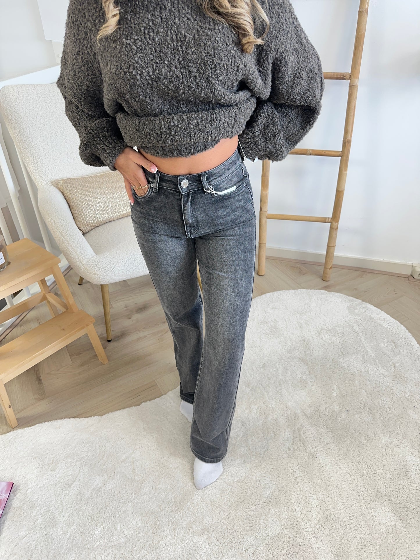 JEANS GREY