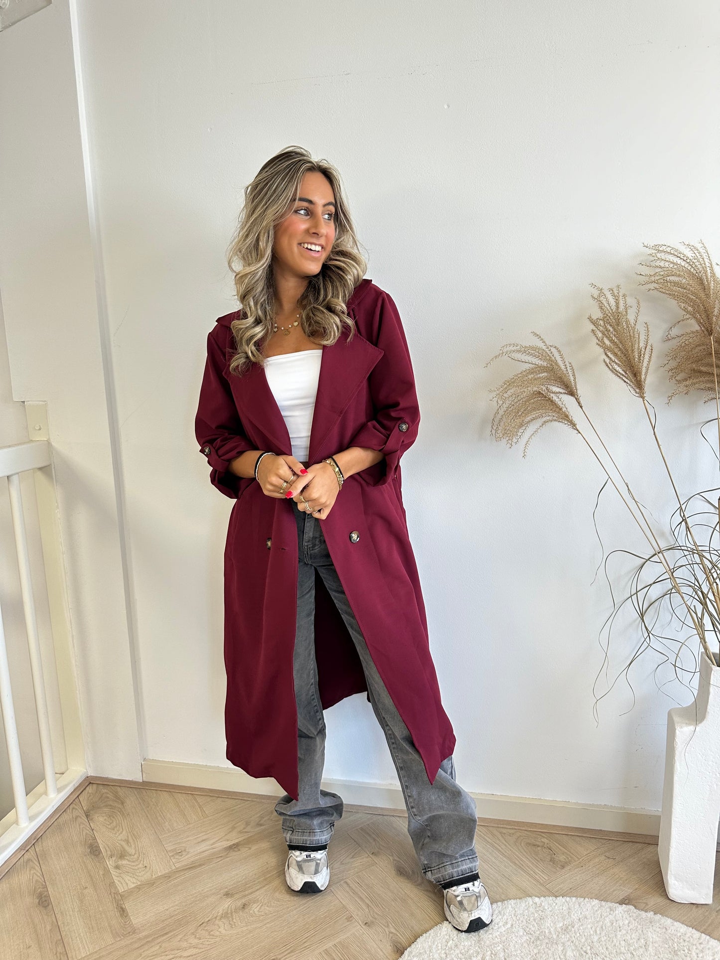 TRENCH COAT BORDEAUX ROOD